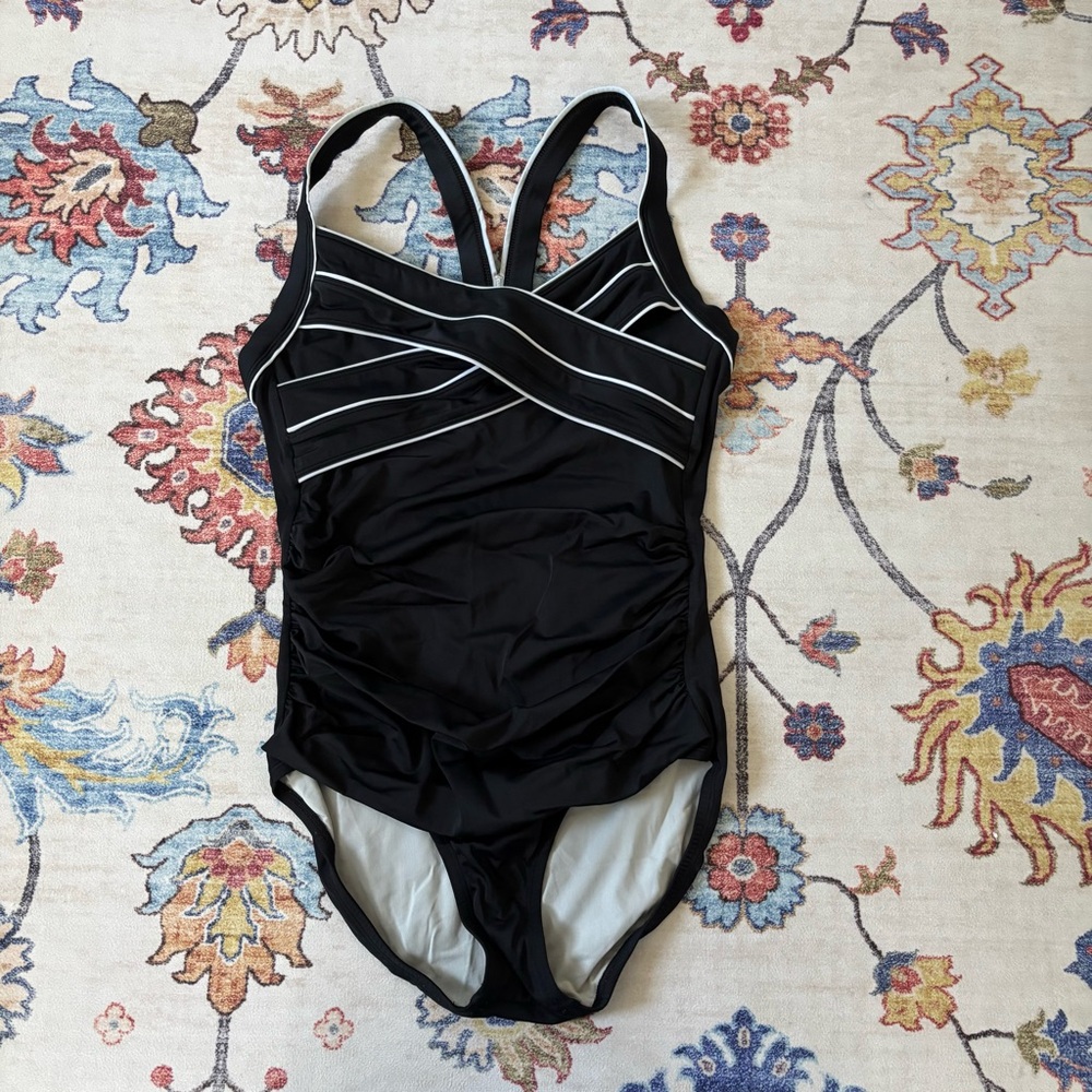 Vintage Speedo Black & White Criss Cross One Piece Swimsuit Size 8